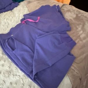 FIGS Amethyst Rafaela top small